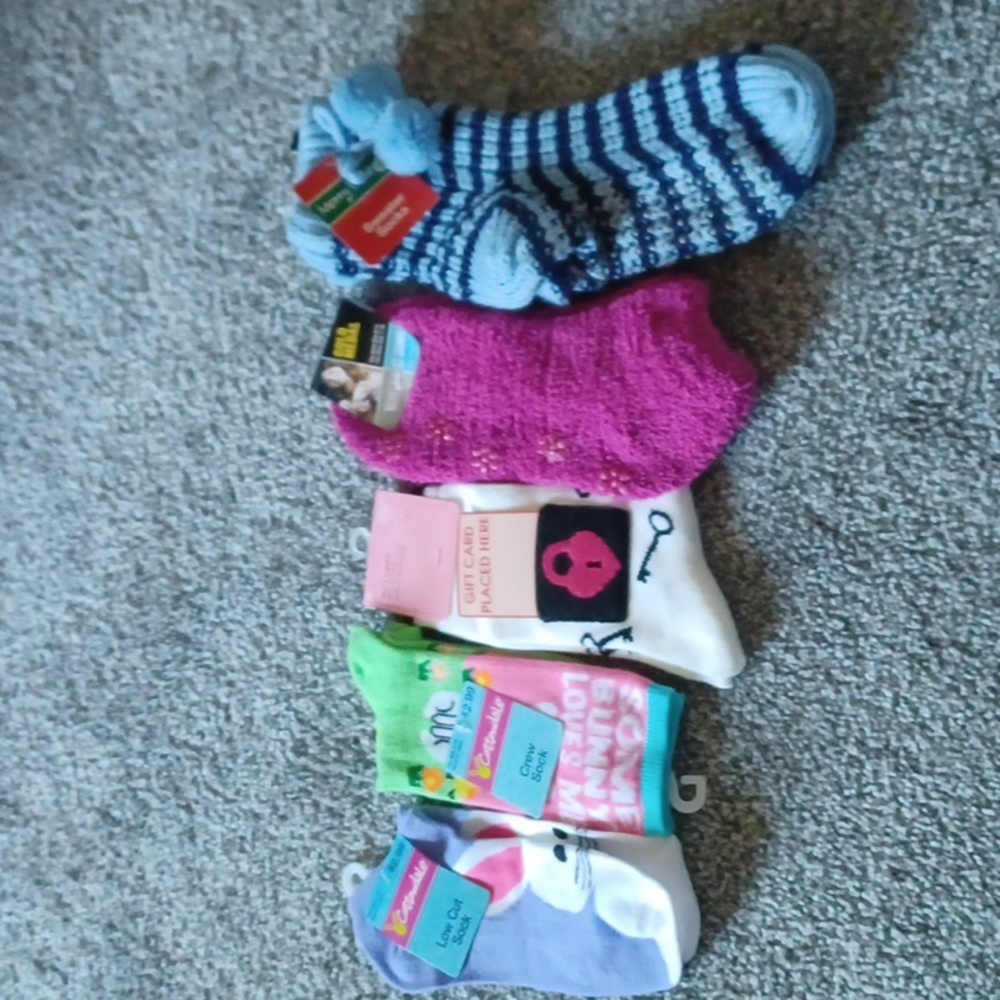 5 New Pairs Assorted Women's Socks